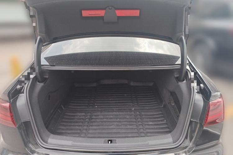 Used Audi A6L 2016 TFSI Technology Edition Trunk