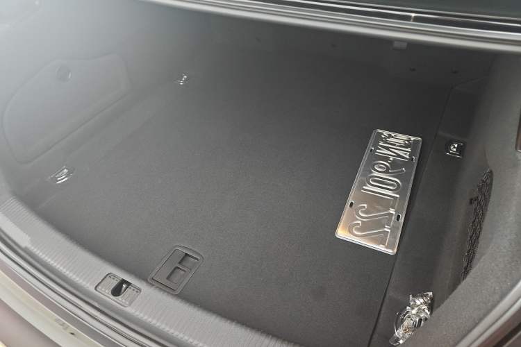Used Audi A6L 2016 45 TFSI quattro Sport Edition Trunk