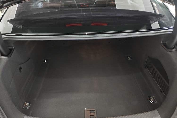 Used Audi A6L 2016 30 FSI Comfort Version Trunk