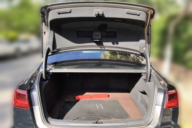 Used Audi A6L 2016 30 FSI Comfort Version Trunk