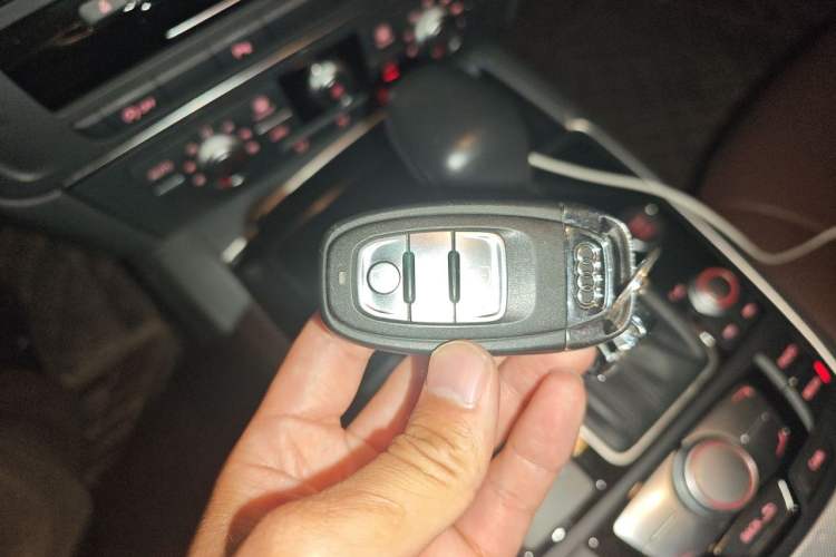 Used Audi A6L 2016 TFSI Comfort Model Vehicle Key