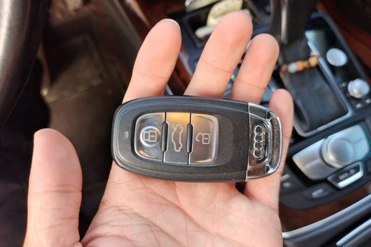 Used Audi A6L 2016 30 FSI Comfort Version Vehicle Key