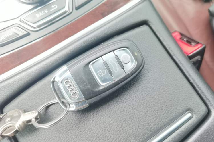 Used Audi A6L 2016 30 FSI Comfort Version Vehicle Key