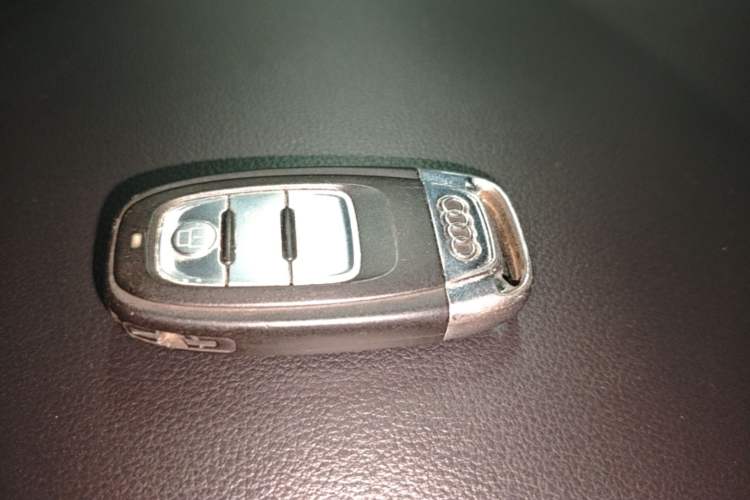 Used Audi A6L 2016 TFSI Technology Edition Vehicle Key
