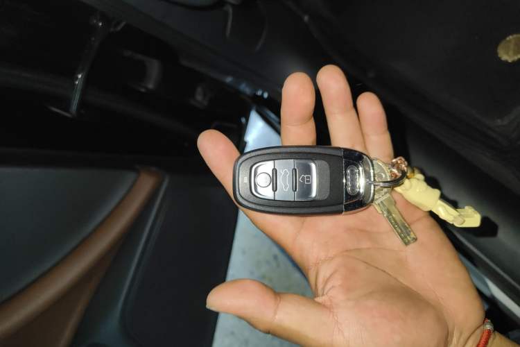 Used Audi A6L 2016 30 FSI Comfort Version Vehicle Key