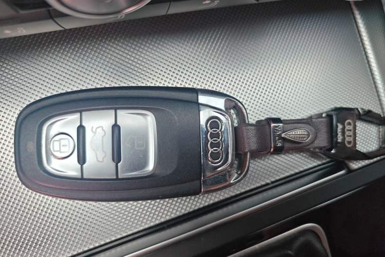 Used Audi A6L 2016 TFSI Technology Edition Vehicle Key