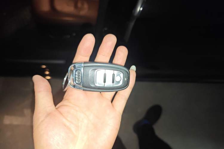 Used Audi A6L 2016 30 FSI Comfort Version Vehicle Key