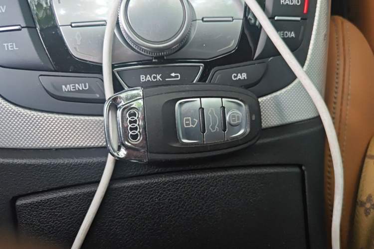 Used Audi A6L 2016 TFSI Technology Edition Vehicle Key