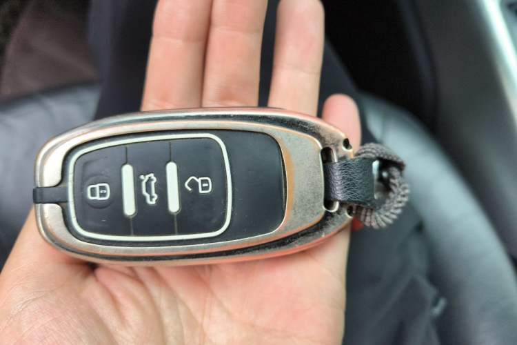 Used Audi A6L 2016 TFSI Sport Edition Vehicle Key