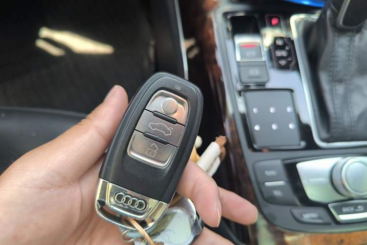 Used Audi A6L 2016 30 FSI Comfort Version Vehicle Key