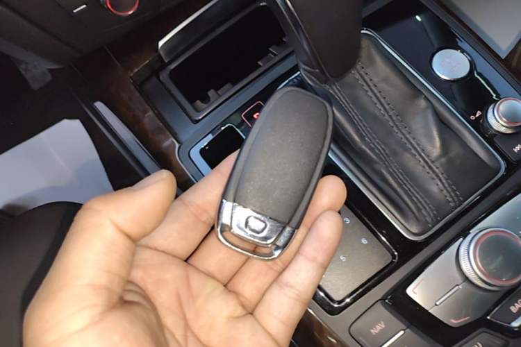 Used Audi A6L 2016 30 FSI Comfort Version Vehicle Key