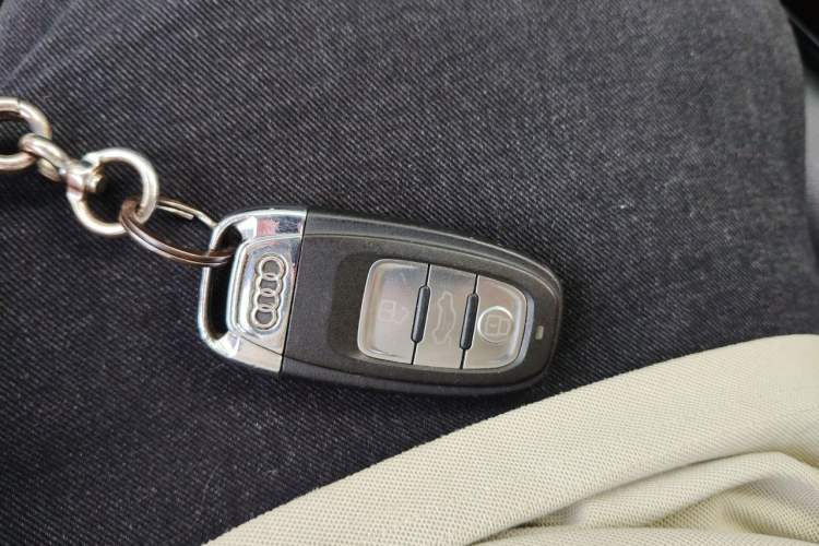 Used Audi A6L 2016 30 FSI Comfort Version Vehicle Key