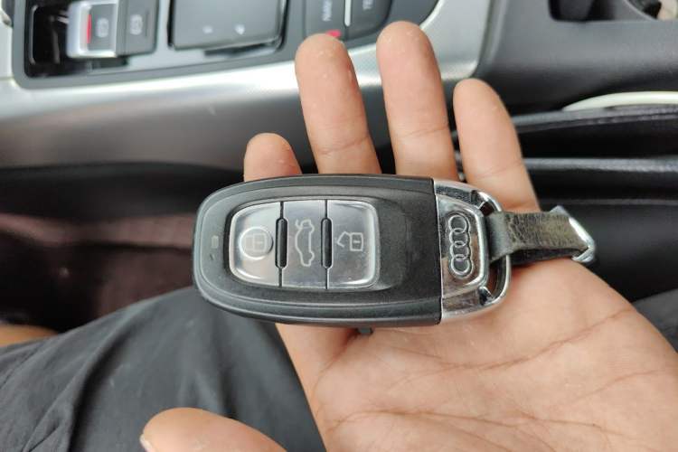 Used Audi A6L 2016 TFSI Technology Edition Vehicle Key