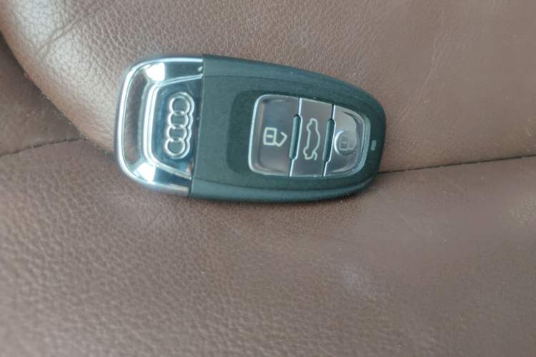 Used Audi A6L 2016 45 TFSI quattro Sport Edition Vehicle Key