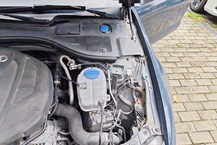 Used Audi A6L 2016 TFSI Technology Edition Engine Bay Left