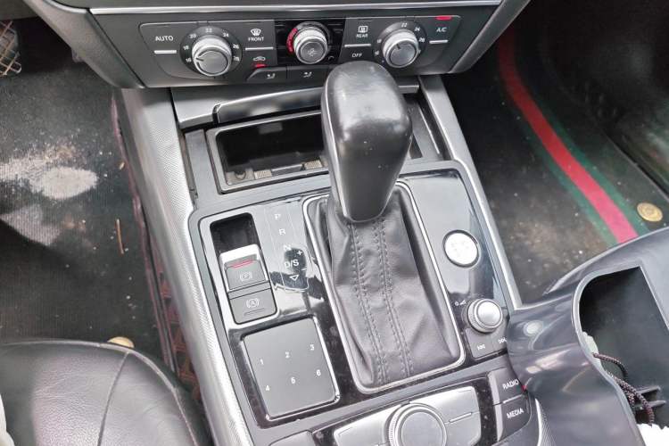 Used Audi A6L 2016 TFSI Technology Edition Gear Lever