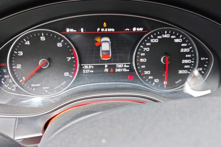 Used Audi A6L 2016 TFSI Technology Edition Odometer Close Up