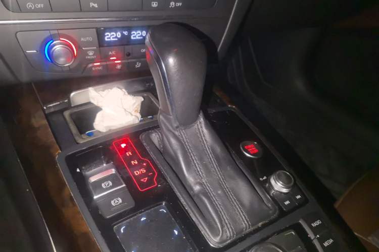Used Audi A6L 2016 TFSI Comfort Model Gear Lever