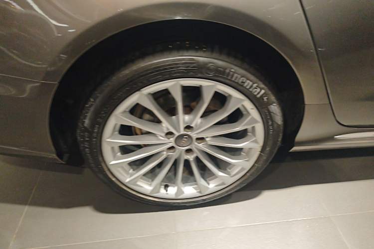 Used Audi A6L 2016 30 FSI Technology Model Right Rear Wheel Hub