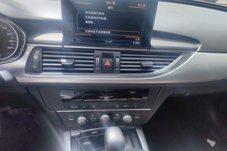 Used Audi A6L 2016 TFSI Technology Edition Audio And AC Panel