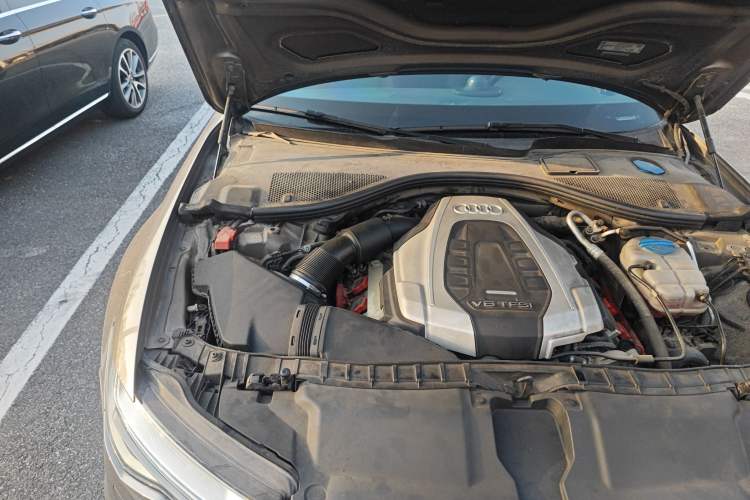 Used Audi A6L 2016 45 TFSI quattro Sport Edition Engine Bay Right
