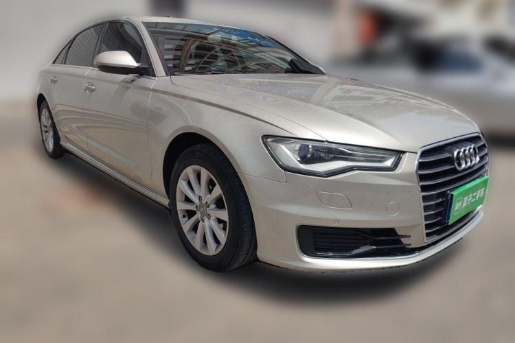 Used Audi A6L 2016 TFSI Technology Edition Front Right 45 Deg