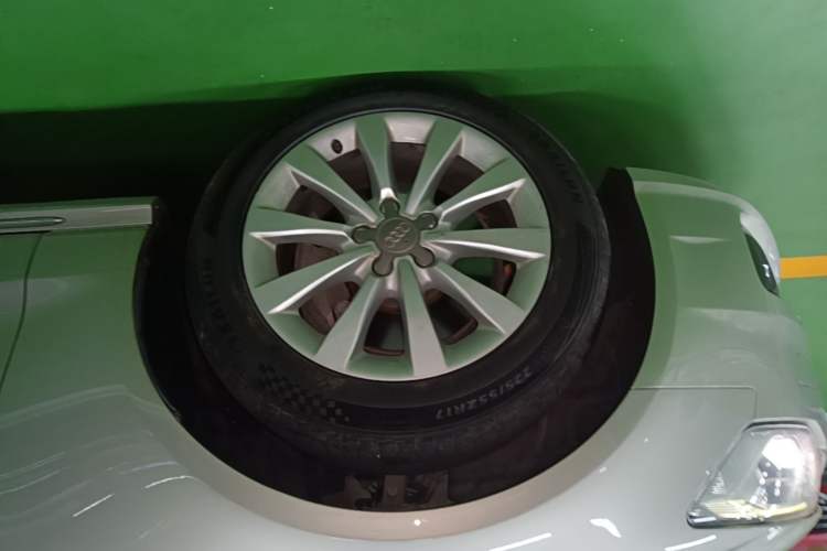 Used Audi A6L 2016 TFSI Technology Edition Left Front Wheel Hub