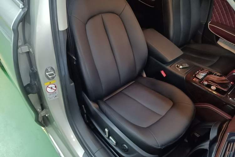 Used Audi A6L 2016 TFSI Technology Edition Right Front Seat