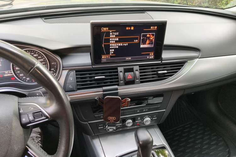 Used Audi A6L 2016 TFSI Technology Edition Audio And AC Panel
