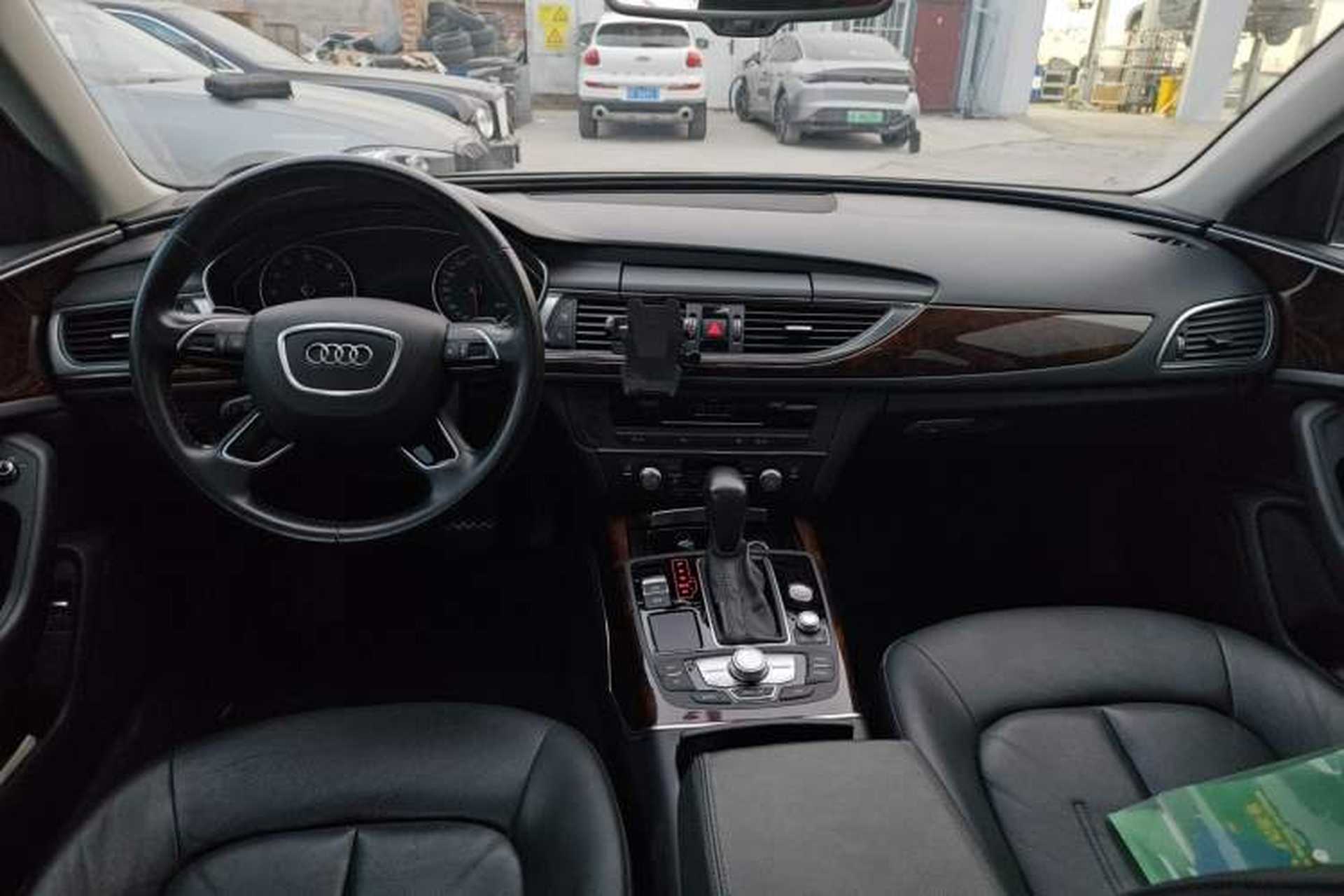 Used Audi A6L 2016 TFSI Comfort Model Center Console