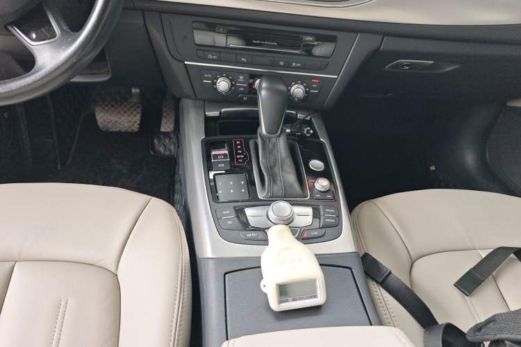 Used Audi A6L 2016 TFSI Technology Edition Gear Lever