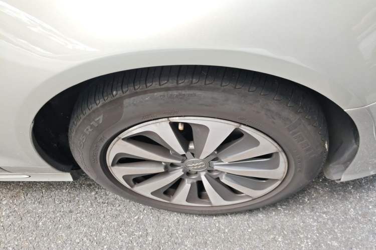 Used Audi A6L 2016 TFSI Comfort Model Right Front Wheel Hub