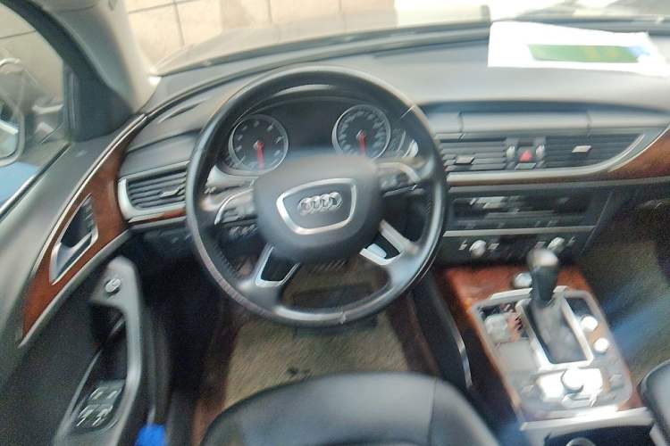 Used Audi A6L 2016 30 FSI Comfort Version Steering Wheel