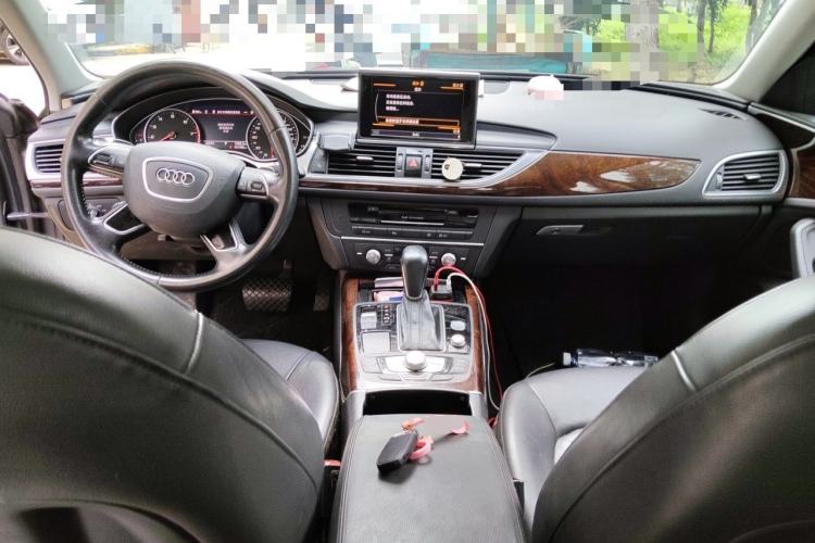 Used Audi A6L 2016 TFSI Comfort Model Center Console
