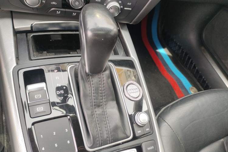 Used Audi A6L 2016 TFSI Technology Edition Gear Lever