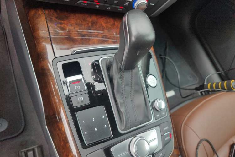 Used Audi A6L 2016 TFSI Comfort Model Gear Lever