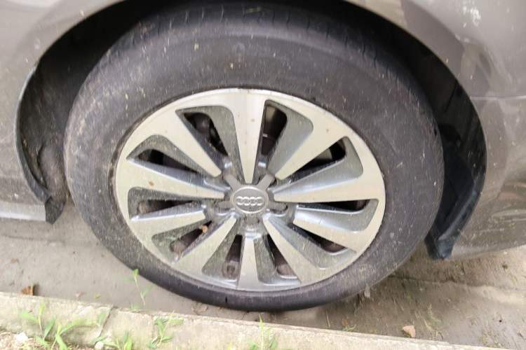 Used Audi A6L 2016 TFSI Comfort Model Right Front Wheel Hub
