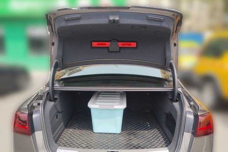 Used Audi A6L 2016 TFSI Technology Edition Trunk