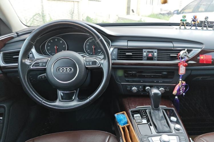 Used Audi A6L 2016 TFSI Technology Edition Center Console