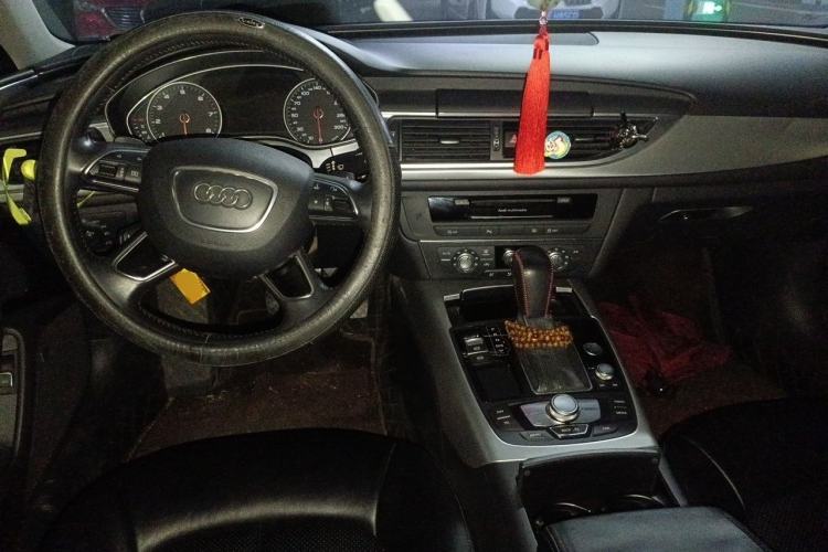 Used Audi A6L 2016 TFSI Comfort Model Center Console