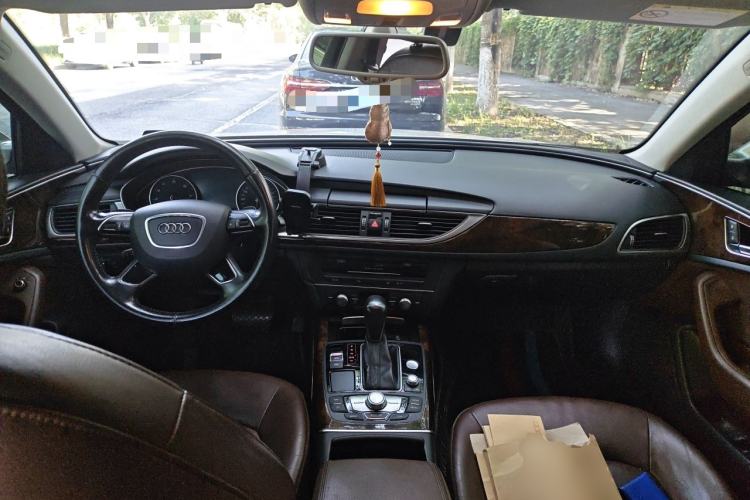 Used Audi A6L 2016 30 FSI Comfort Version Center Console