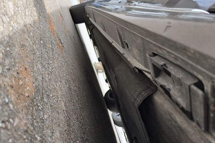 Used Audi A6L 2016 30 FSI Comfort Version Chassis Front Right