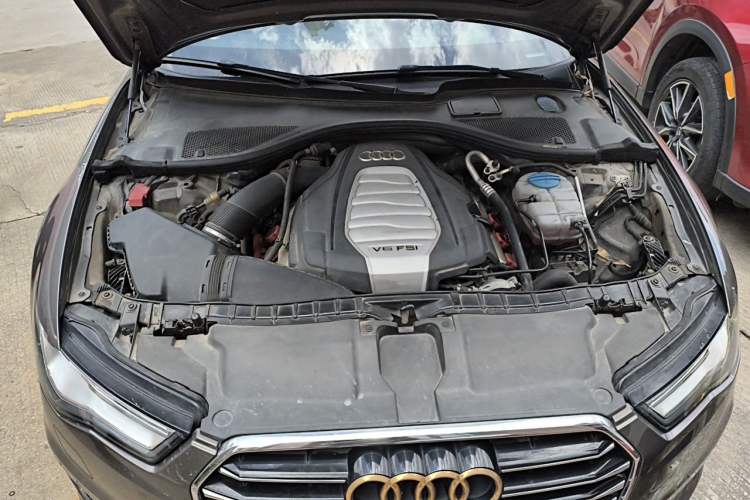 Used Audi A6L 2016 30 FSI Comfort Version Engine Bay