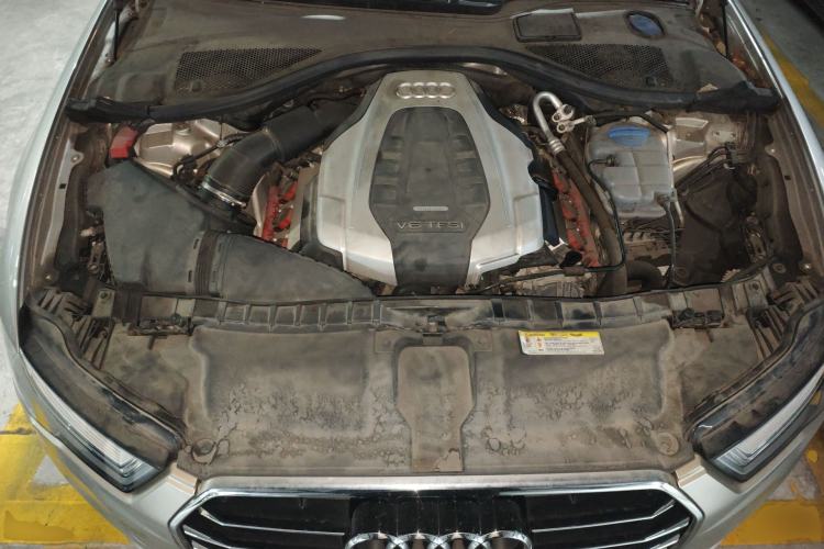 Used Audi A6L 2016 45 TFSI quattro Sport Edition Engine Bay