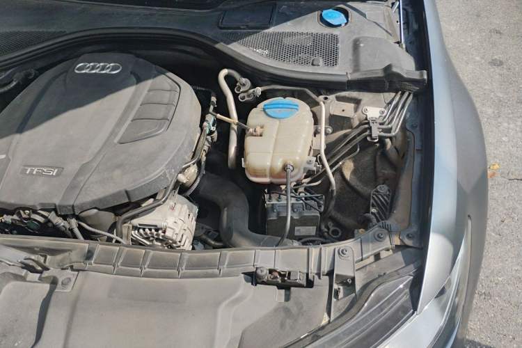 Used Audi A6L 2016 TFSI Technology Edition Engine Bay Left