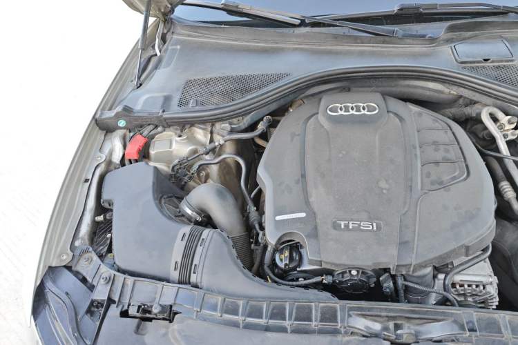 Used Audi A6L 2016 TFSI Technology Edition Engine Bay Right