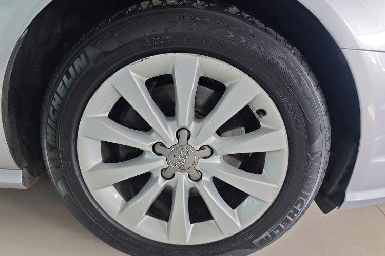 Used Audi A6L 2016 TFSI Technology Edition Exterior 4