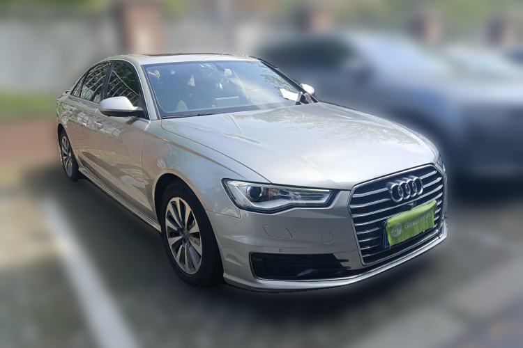 Used Audi A6L 2016 30 FSI Comfort Version Front Right 45 Deg