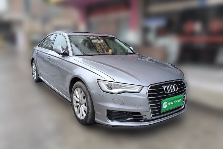 Used Audi A6L 2016 TFSI Technology Edition Front Right 45 Deg