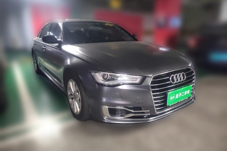 Used Audi A6L 2016 TFSI Technology Edition Front Right 45 Deg